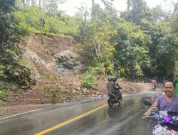 Cuaca Ekstrem di Pangandaran Menyebabkan Banjir, Longsor dan Jalan Amblas, Akses Menuju Objek Wisata Terhambat
