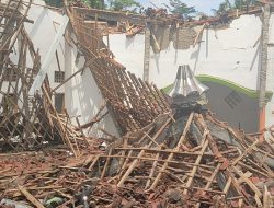 Bangunan Mesjid Senilai Rp 1 Miliar di Pamotan, Pangandaran Ambruk, Padahal Mau Muludan
