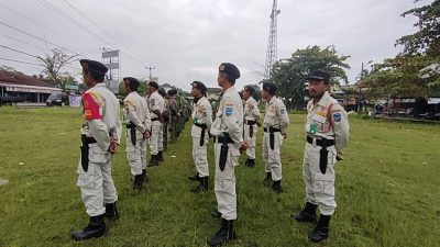 Di Pangandaran, Anggota Linmas Diturunkan Untuk Pengamanan Nataru