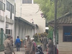 Warga, Karyawan dan Sejumlah Petugas di Pangandaran Lari Berhamburan, Setelah Mencium Bau Gas Amonia yang Keluar dari Pabrik Ikan Milik Susi Pudjiastuti