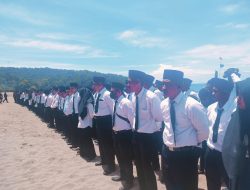 Setelah Dilantik dan Disumpah, Ratusan PPS Dijemur di Bibir Pantai Pangandaran