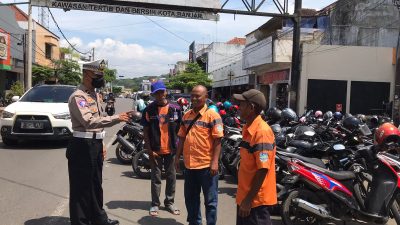Satlantas Polres Banjar Bina dan Lakukan Penyuluhan ke Petugas Parkir