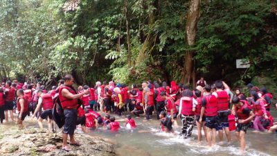 Jelang Ramadan, Sungai Citumang Pangandaran Terus Dipadati Pengunjung