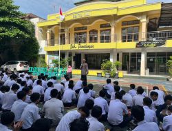 Road To School, Ustad Polisi di SMPN 1 Kota Banjar
