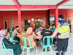 Jelang Pilkades, Barly Anggota Polsek Kalipucang Polres Pangandaran Pantau Desa Ciparakan