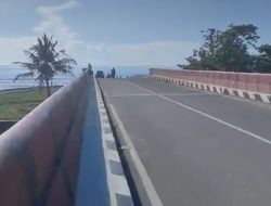 Jembatan Merah Cikidang Pangandaran, Spot Berswafoto