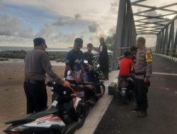 Ngabuburit, Personel Polsek Cimerak Polres Pangandaran Tingkatkan Patroli