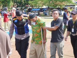 Mayday di Kota Banjar, Kapolres Banjar bersama Buruh Berikan Santuan Kepada Sesama Buruh