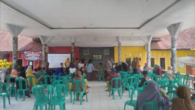 426 KPM di Desa Banjarsari Menerima Bantuan 10 Kilogram Beras