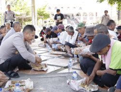 Makan Siang Bersama, Begini Kedekatan Kapolres Banjar dengan Masyarakat