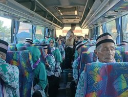 403 Jemaah Haji Diberangkatkan ke Makkah, Bupati Pangandaran Minta Doa