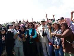Prabowo Berkunjung Ke Pangandaran, Warga Bilang Begini