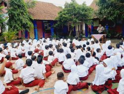 Polisi di Kota Banjar Datangi Sekolah Dasar