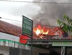 Innalilahi, Rumah Makan Sate Galunggung 2 di Pangandaran Kebakaran Hebat