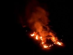 Lahan Perkebunan Warga di Cimerak Pangandaran Kebakaran