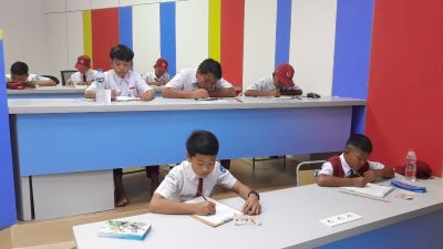 Lestarikan Bahasa Ibu, 20 Siswa SD di Pangandaran Ikuti Lomba Menulis Carpon