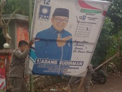 Banner, Spanduk Caleg di Pangandaran Ditertibkan SatPol PP