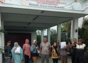 Kompak! Sejumlah Warga di Pangandaran Dukung Iwan Bule Untuk DPR RI