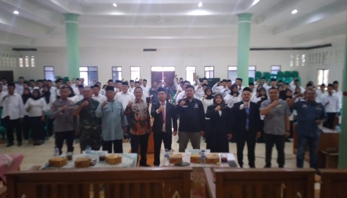 104 Anggota PTPS Dilantik, Ketua Panwaslu Mangunjaya Pangandaran Beri Pembekalan