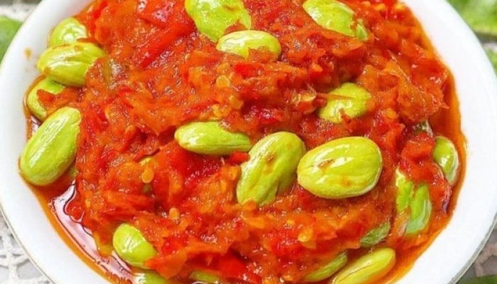 Petai di Pangandaran Murah, Ini Manfaat Dibalik Aroma Khasnya