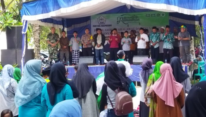 Ribuan Santri di Pangandaran Sambut Ramadhan Dengan Bersholawat Bersama 
