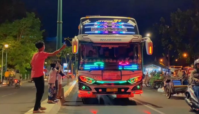 Kemenhub Larang Bunyikan ‘Telolet’ Imbas Bocah Terlindas Bus, Denda Rp 500.000