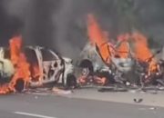 9 Orang Tewas Akibat Kecelakaan di KM 58 Tol Cikampek