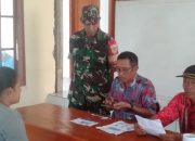Babinsa Koramil 2506/Padaherang Pastikan Penyaluran Bantuan Beras Tepat Sasaran