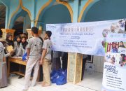 Tour Ke Pangandaran, SMP Juara Bandung Bagikan Bansos