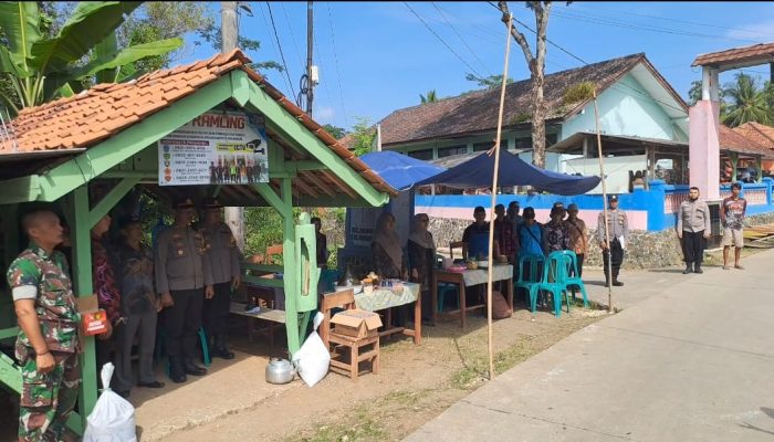 Polres Pangandaran Gelar Perlombaan Satkamling, Desa Ciparakan Jadi Percontohan