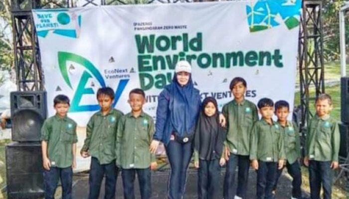 Ade Ruminah Ajak Generasi Muda di Pangandaran Peduli Lingkungan 