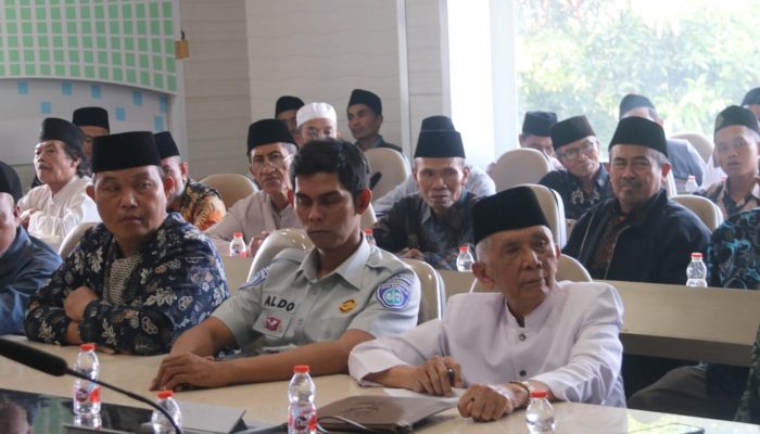 Penyiar Agama di Pangandaran Geruduk Kantor Samsat, Ada Apa?