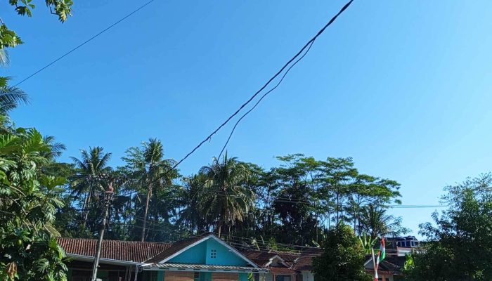 Duh, Diduga Kabel PLN di Pangandaran Putus
