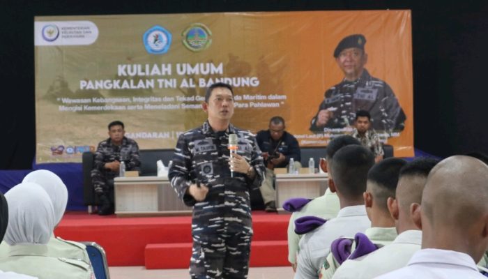Wawasan Kebangsaan Taruna-taruni Politeknik Kelautan dan Perikanan Pangandaran dipertajam Melalui Kuliah umum Komandan Lanal Bandung