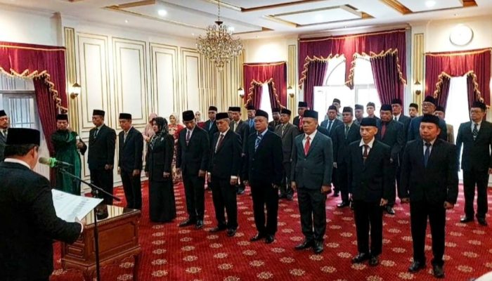 Jelang Pensiun, Bupati Jeje Lantik 9 Pejabat Eselon Dua di Pangandaran