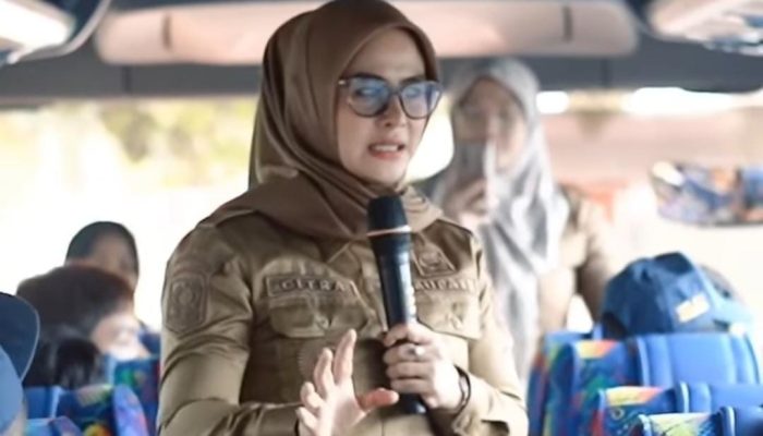 Puluhan Pelajar Pangandaran Ikuti Pembinaan Karakter di Barak Militer Bandung