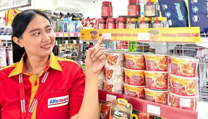 Alfamart Dukung UMKM, Dua Produk Lokal Unggulan Pangandaran Jadi Primadona Konsumen