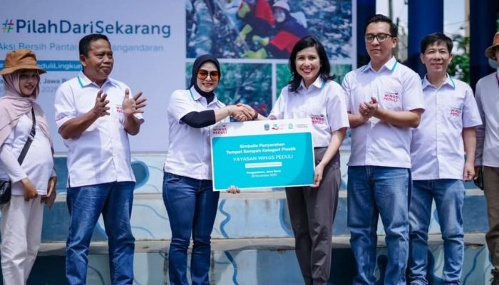 Pemkab Pangandaran dan Yayasan Wings Peduli Gelar Aksi Bersih Pantai
