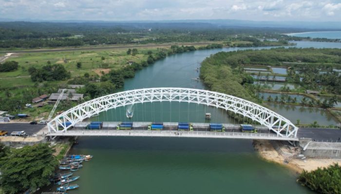 Bupati Pangandaran Pastikan Pembangunan Jembatan Sodongkopo Selesai Akhir Tahun