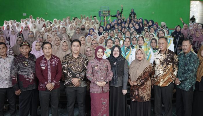 Bupati Pangandaran Perkuat Kapasitas Kader Posyandu